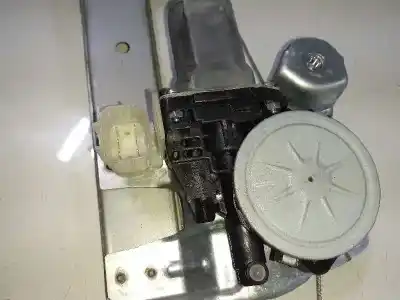 Автозапчастина б/у регулятор вікна передній лівий для nissan x-trail (t32) acenta 4x4 посилання на oem iam 807216fr0a  