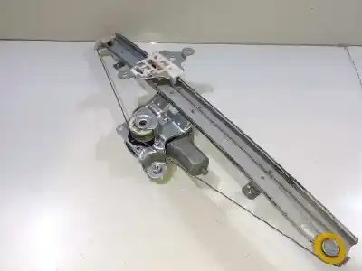 Автозапчасти б/у регулятор стекла переднего правого за nissan x-trail (t32) acenta 4x4 ссылки oem iam 807206fr0a  