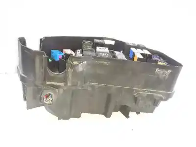 İkinci el araba yedek parçası röle/sigorta kutusu için porsche cayenne (typ 9pa) turbo oem iam referansları 95561010502  7l5951072am