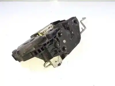 Peça sobressalente para automóvel em segunda mão fechadura da porta dianteira direita por hyundai coupe (gk) 1.6 16v cat referências oem iam 813252c000