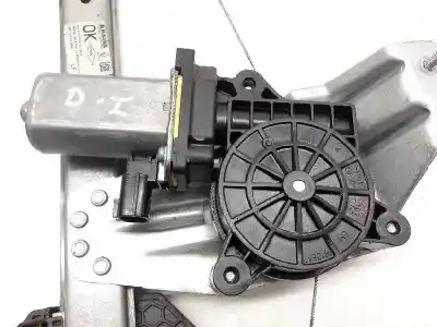 Second-hand car spare part driver left window regulator for dacia sandero stepway oem iam references 807213282r  275620