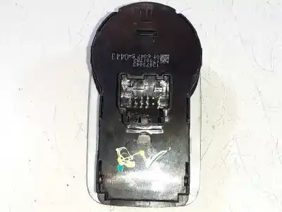 Автозапчастина б/у управління світлом для opel corsa e expression посилання на oem iam 13470443  17001782