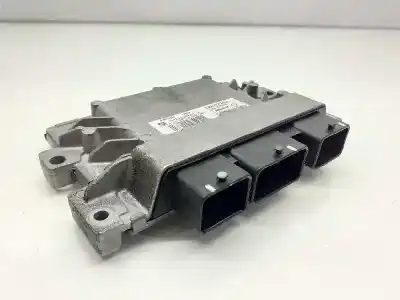 Peça sobressalente para automóvel em segunda mão centralina de motor uce por dacia sandero ambiance referências oem iam 8200672654