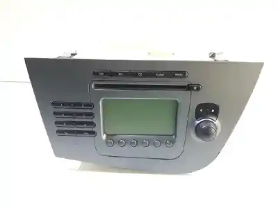 Second-hand car spare part audio system / radio cd for seat leon (1p1) reference oem iam references 1p103515247v  8157644351366