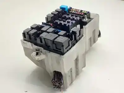 Peça sobressalente para automóvel em segunda mão caixa de fusíveis e relés por mazda 5 berl. (cr) 2.0 crtd sportive (105kw) referências oem iam c27066760