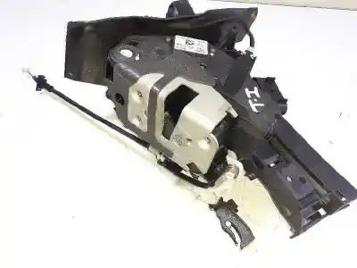 Peça sobressalente para automóvel em segunda mão fechadura da porta traseira esquerda por ford focus turn. titanium referências oem iam 2099461