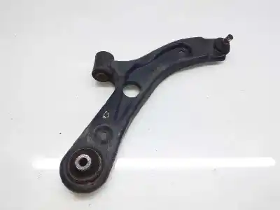 Peça sobressalente para automóvel em segunda mão braço de suspensão inferior dianteiro direito por opel agila b enjoy referências oem iam 95515572
