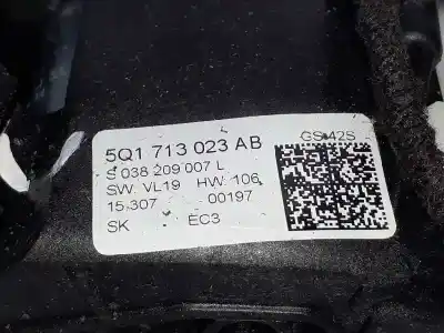 Peça sobressalente para automóvel em segunda mão alavanca de velocidades por volkswagen golf vii lim. gti ´´performance´´ bluemotion referências oem iam 5q1713059m 5g1713203ab 5g1713203kxpr