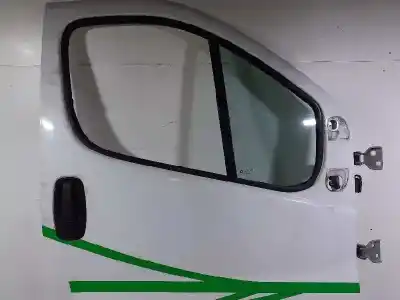 Автозапчасти б/у дверь передняя правая за opel vivaro furgón/combi (07.2006 =>) furgón 2.7t l1h1 ссылки oem iam 4408264  