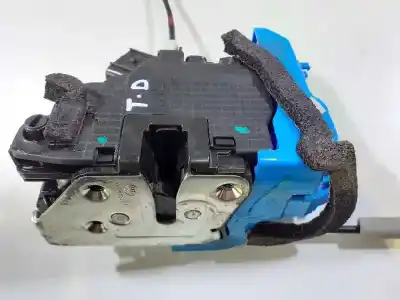 Автозапчасти б/у замок задней правой двери за kia cee´d business ссылки oem iam 81420a2000  