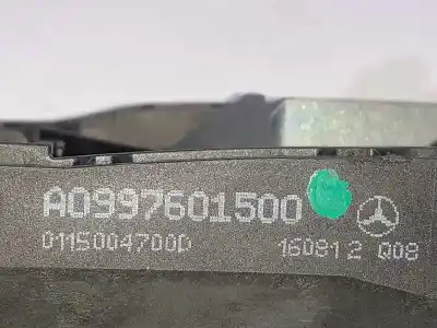 Автозапчастина б/у ліва передня зовнішня ручка для mercedes-benz clase c coupe (w205) c 250 d (205.308) посилання на oem iam a0997601359 9799  a0997601500