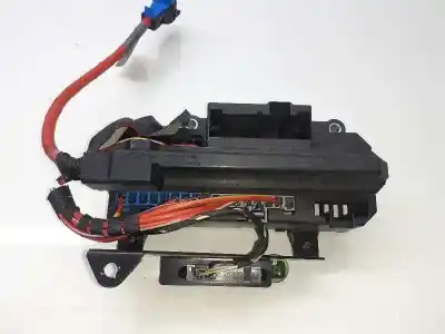 Second-hand car spare part fuse box unit for bmw serie 7 (e65/e66) 730d oem iam references 61136900583  10688710