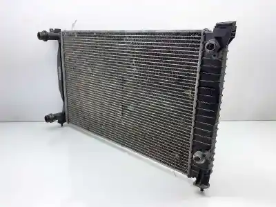 Автозапчастина б/у водяний радіатор для audi a4 cabrio (8h) 2.0 tdi посилання на oem iam 8e0121251a