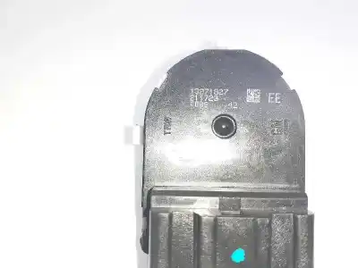 Pezzo di ricambio per auto di seconda mano controllo specchio per opel meriva b selective riferimenti oem iam 13271827  211723