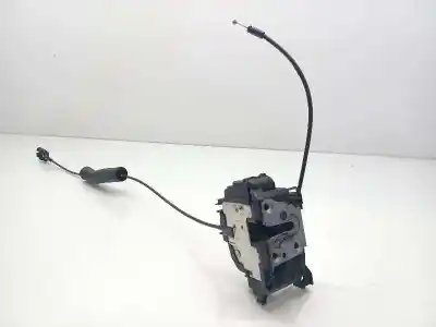 Second-hand car spare part FRONT RIGHT DOOR LOCK for RENAULT MEGANE III COUPÉ-CABRIO  OEM IAM references 805020003R  