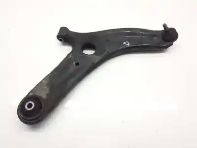 Pezzo di ricambio per auto di seconda mano braccio sospensione inferiore anteriore destro per kia venga emotion riferimenti oem iam 545011p000