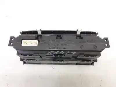 Second-hand car spare part multifunction display for kia venga emotion oem iam references 941011p020  