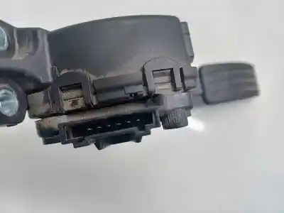 Second-hand car spare part accelerator pedal for dacia duster adventure oem iam references 6pv009085 8200386506d 6pv00908502