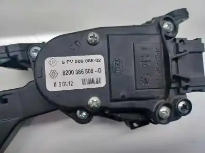 Second-hand car spare part accelerator pedal for dacia duster adventure oem iam references 6pv009085 8200386506d 6pv00908502
