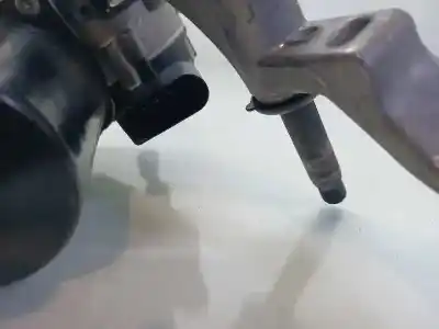 Peça sobressalente para automóvel em segunda mão mecanismo de escova dianteira por opel zafira (c) innovation start/stop referências oem iam 13468742 w000027192 w000027364