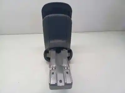 Автозапчасти б/у центральный подлокотник за opel zafira (c) innovation start/stop ссылки oem iam 13440336 2665842f600r 13440336