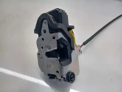 Автозапчастина б/у замок дверей заднього лівого для opel zafira (c) innovation start/stop посилання на oem iam 13579557  13579557