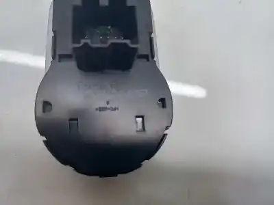 Автозапчастина б/у управління світлом для opel zafira (c) innovation start/stop посилання на oem iam 39050757 17016474 39050757