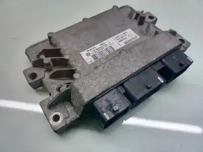 Second-hand car spare part ecu engine control for dacia sandero básico oem iam references 8201117953 8201082039 8201117953