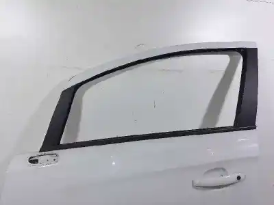 Second-hand car spare part left front door for opel corsa e selective oem iam references 13433938  39135555