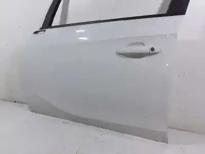 Second-hand car spare part left front door for opel corsa e selective oem iam references 13433938  39135555