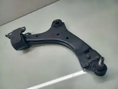Peça sobressalente para automóvel em segunda mão braço de suspensão inferior dianteiro direito por land rover freelander (lr2) 2.2 td4 cat referências oem iam lr002624