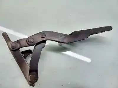 Second-hand car spare part bonnet hinge for kia opirus básico oem iam references 791203d000  