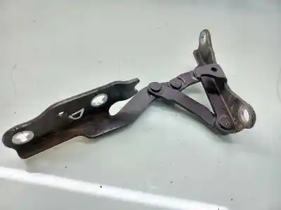 Second-hand car spare part bonnet hinge for kia opirus básico oem iam references 791203d000  
