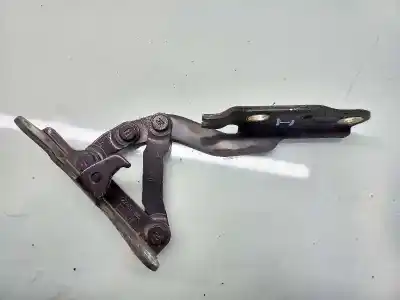 Second-hand car spare part bonnet hinge for kia opirus básico oem iam references 791103d000  