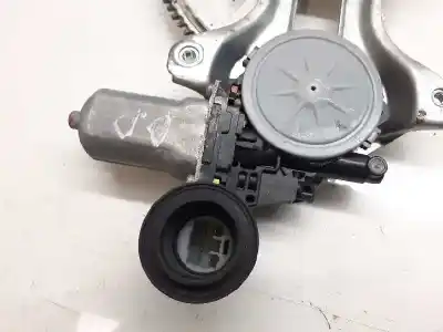 İkinci el araba yedek parçası ön sag pencere regülatörü için toyota prius (nhw20) basis oem iam referansları 6980152070  