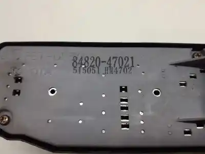 Piesă de schimb auto la mâna a doua panou comandã geamuri electrice fațã stânga pentru toyota prius (nhw20) basis referințe oem iam 8482047021  