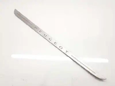 Pezzo di ricambio per auto di seconda mano modanatura per peugeot 208 gti riferimenti oem iam 98027937je