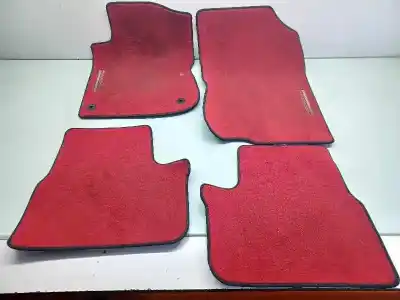 Pièce détachée automobile d'occasion tapis de sol / intérieur pour peugeot 208 gti références oem iam 9814496477  9032499