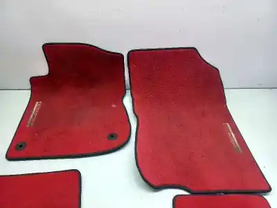 Pièce détachée automobile d'occasion tapis de sol / intérieur pour peugeot 208 gti références oem iam 9814496477  9032499