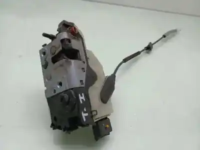 Peça sobressalente para automóvel em segunda mão fechadura da porta traseira esquerda por peugeot 208 active referências oem iam 9688080880