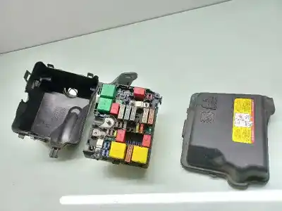 Peça sobressalente para automóvel em segunda mão caixa de fusíveis e relés por peugeot 208 active referências oem iam 452583506