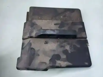Pezzo di ricambio per auto di seconda mano scatola relè/fusibili per renault trafic ii furgoneta (fl) 2.5 dci 135 (fl0d) riferimenti oem iam 7703297579 8200046401 7703297572
