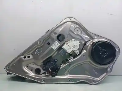 Recambio de automóvil de segunda mano de elevalunas trasero izquierdo para mercedes clase c (w204) berlina c 220 cdi blueefficiency (204.002) referencias oem iam a2047300779 a2047600734 961111100