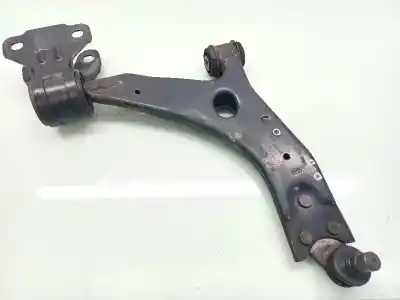 Автозапчастина б/у ПЕРЕДНІЙ ПРАВИЙ НИЖНИЙ РЫЧАГ ПІДВІСКИ для FORD FOCUS LIM. (CB8)  Посилання на OEM IAM 2173539 BV613A423AAD 3061310758