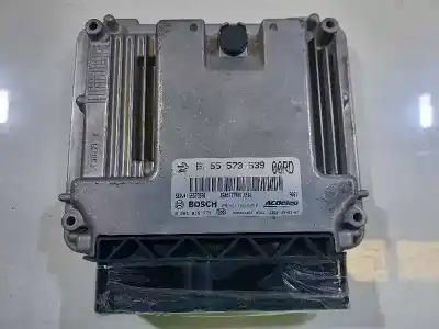 Tweedehands auto-onderdeel ecu motorcontroller voor opel insignia sports tourer cosmo oem iam-referenties 55575349