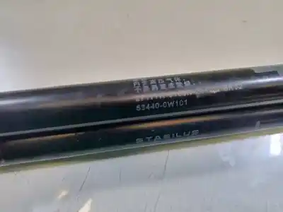 Автозапчастина б/у амортизатор капота для lexus is200 (ds2/is2) 250 v6 посилання на oem iam 534400w101 0185n 2703yn