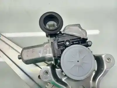 Автозапчастина б/у регулятор скла заднього правого для lexus is200 (ds2/is2) 250 v6 посилання на oem iam 6980322200 0620201491 8572053060