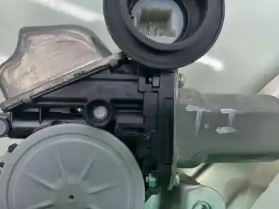 Автозапчастина б/у регулятор склона задній лівий для lexus is200 (ds2/is2) 250 v6 посилання на oem iam 6980422200  8571053060