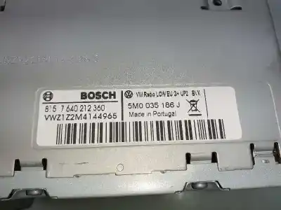 Second-hand car spare part audio system / radio cd for volkswagen t5 transporter (7e) 2.0 tdi oem iam references 7e5827505d  8157540212360