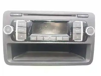 İkinci el araba yedek parçası SES SISTEMI / RADYO CD için VOLKSWAGEN POLO (6R1)  OEM IAM referansları 5M0035156D  CQJV1877AE